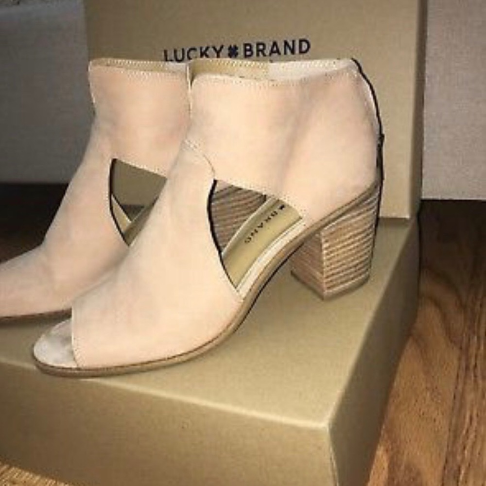 Lucky Brand Nude OpenToe Booties